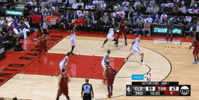 沙拉维谈续约：我们还得再谈谈，看看接下来会发生什么（沙拉维谈续约：仍需进一步沟通，静待下一步进展）