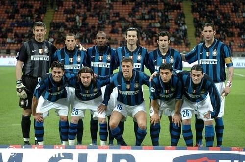 挑起进攻大旗！希罗首节超5成命中率得12分，热火5分领先（希罗手感火热：首节12分命中率超五成，热火领先5分）