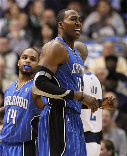 迪马济奥：莫拉塔与国米比赛中内收肌受伤，将至少缺阵一个月（迪马济奥：莫拉塔战国米内收肌受伤，预计至少休战一个月）