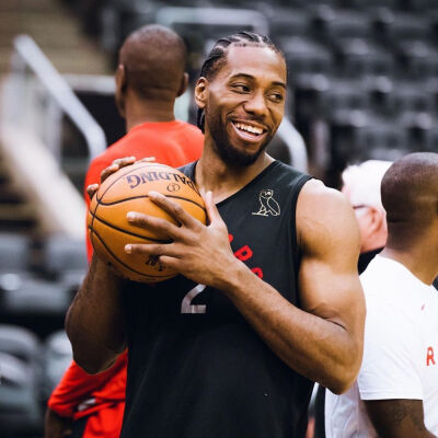 2米门将发展不顺，护照收集者冉冉升起：阿森纳法国小将发展（2米门将受挫，“护照收集者”上位：阿森纳法国新星崛起）