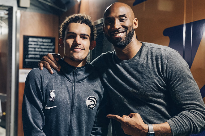 法比奥庆祝足协杯夺冠：我们是冠军，这座城市值得拥有这一刻（法比奥庆贺足协杯问鼎：我们是冠军，这座城市配得上这份荣耀）