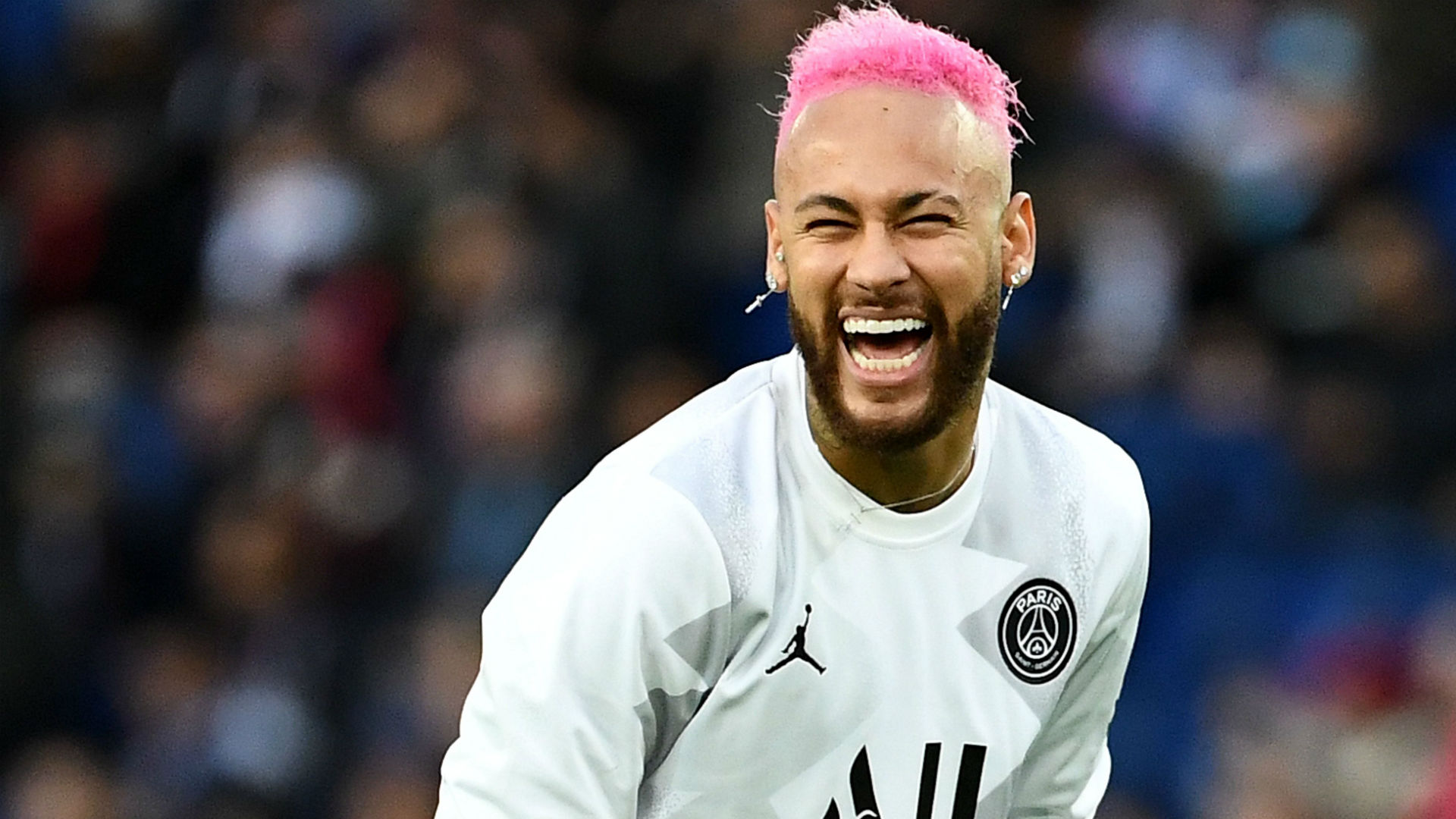 拉波尔塔：俱乐部各项指标都比2021年更好；没考虑过转股份制（拉波尔塔：俱乐部各项数据已优于2021年，未考虑股份制改造）